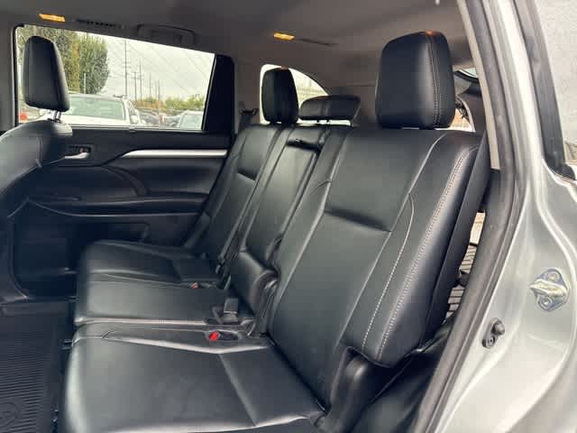 2018 Toyota Highlander SE XLE photo 9