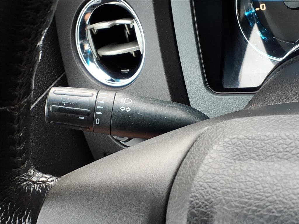 2012 Ford F-150 XLT photo 15
