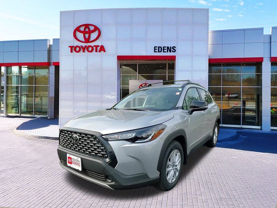 2025 Toyota Corolla Cross LE photo 10