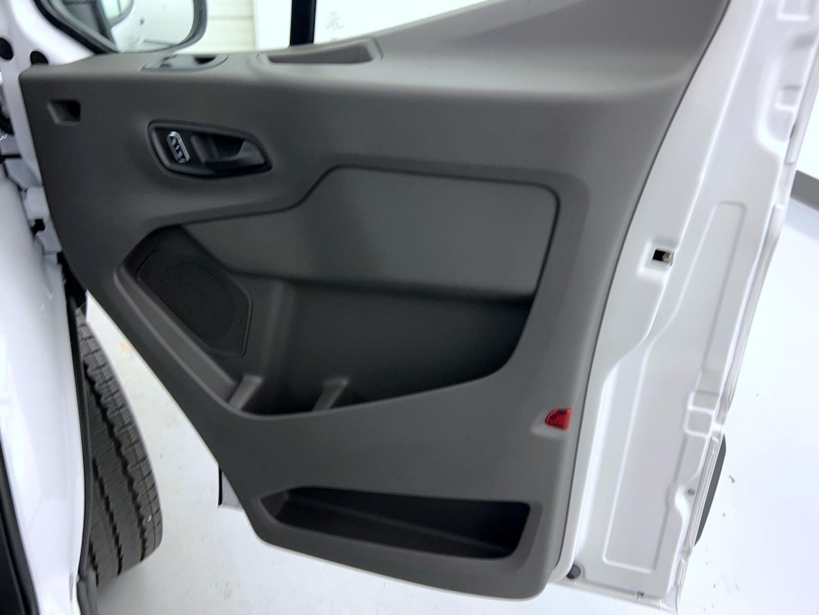 2025 Ford Transit photo 16
