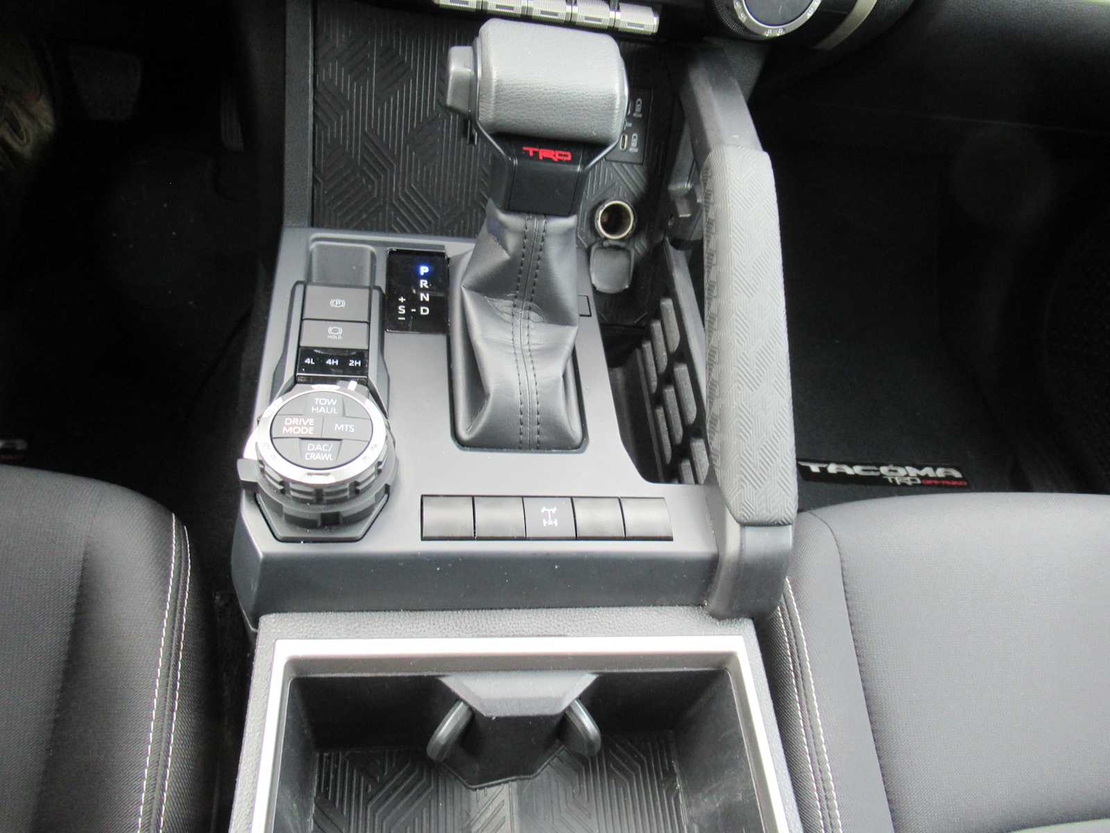 2024 Toyota Tacoma TRD Double Cab photo 23