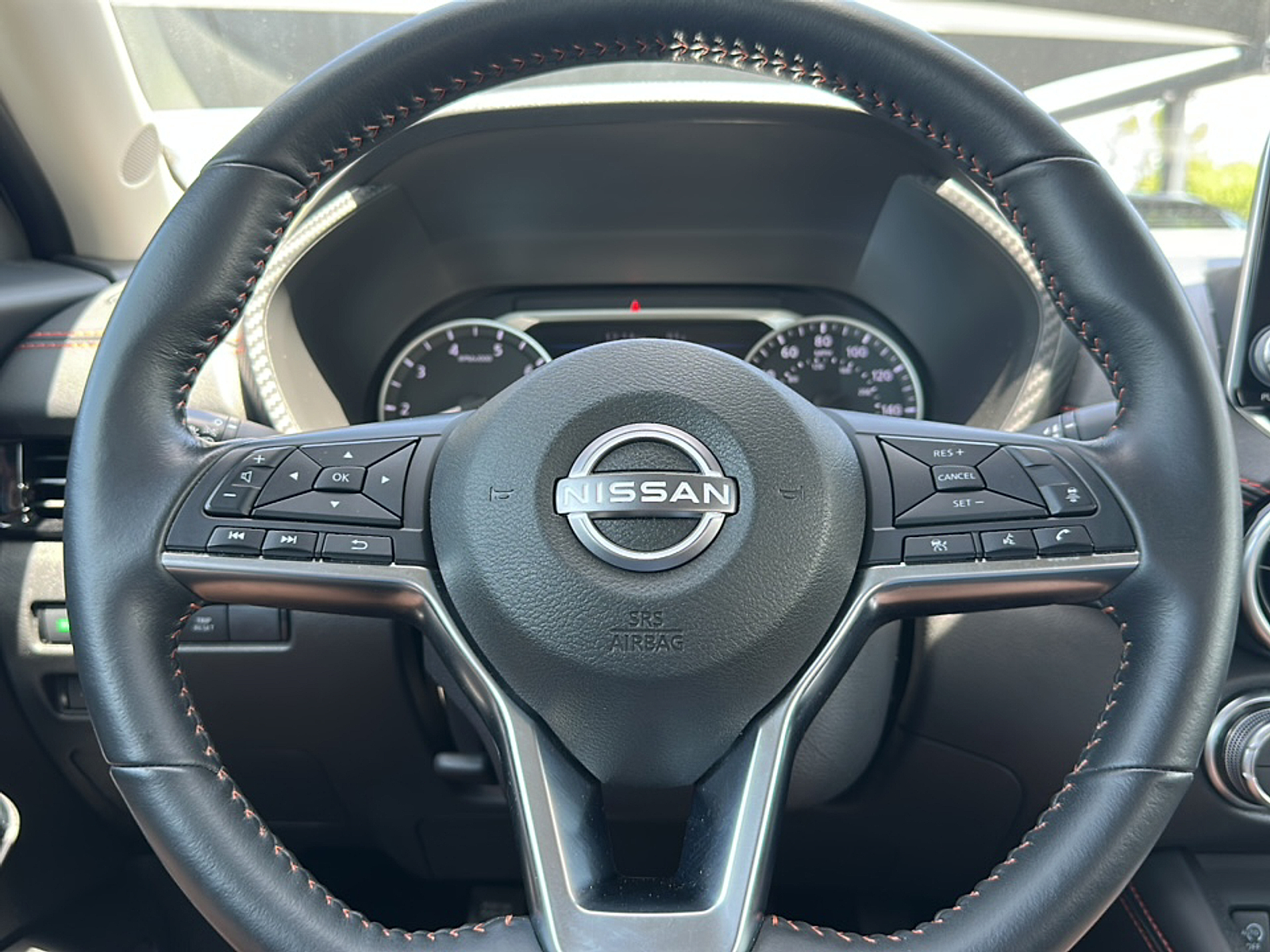 2024 Nissan Sentra SR photo 10