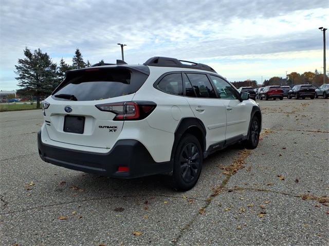 2024 Subaru Outback Onyx Edition XT photo 4