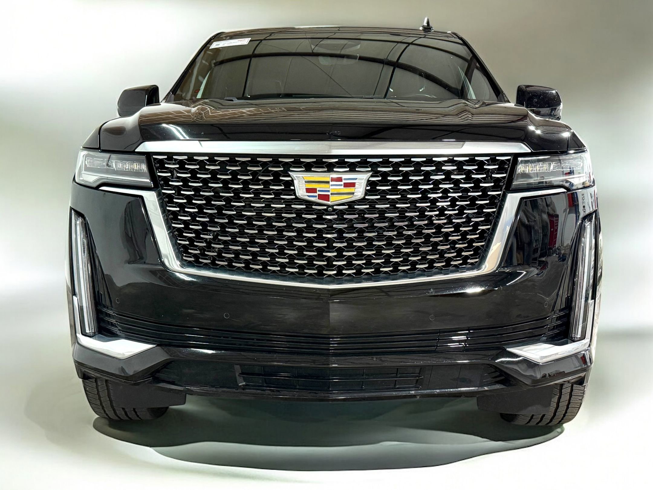 2022 Cadillac Escalade Premium Luxury photo 4