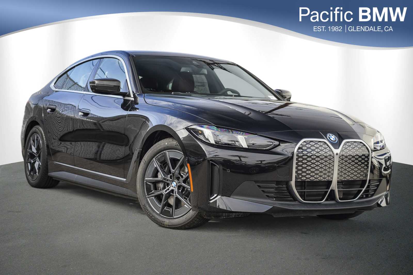 New 2025 BMW i4 xDrive40 4dr Car in Glendale #227342 | Pacific BMW