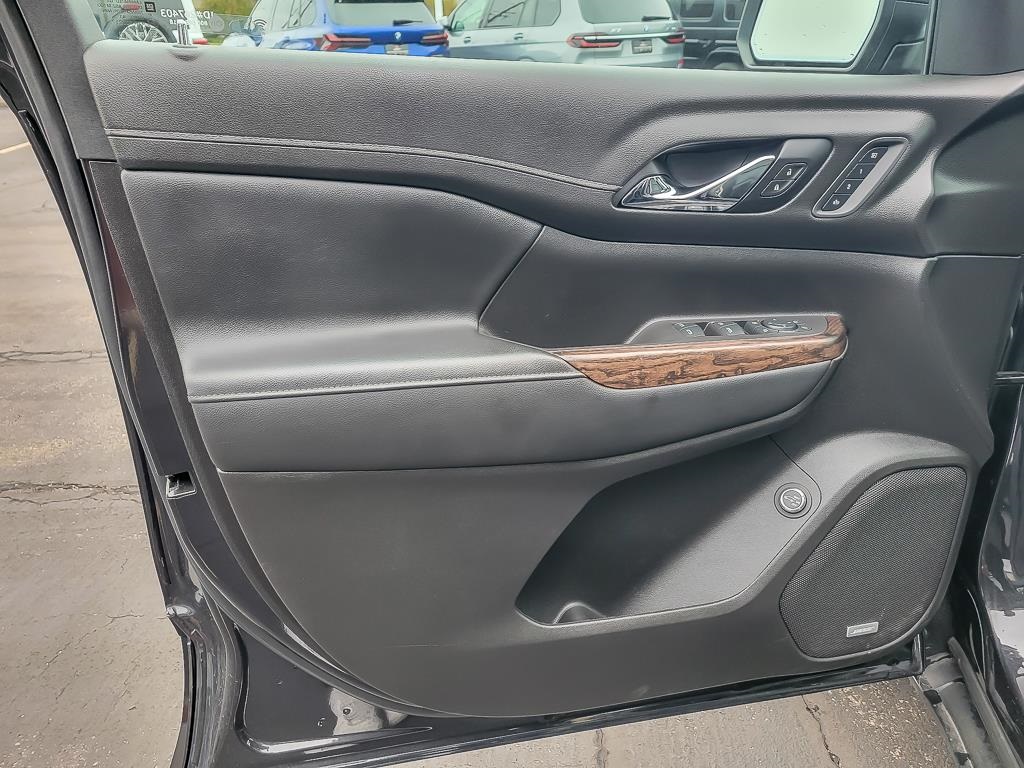 2020 GMC ACADIA - Image 17