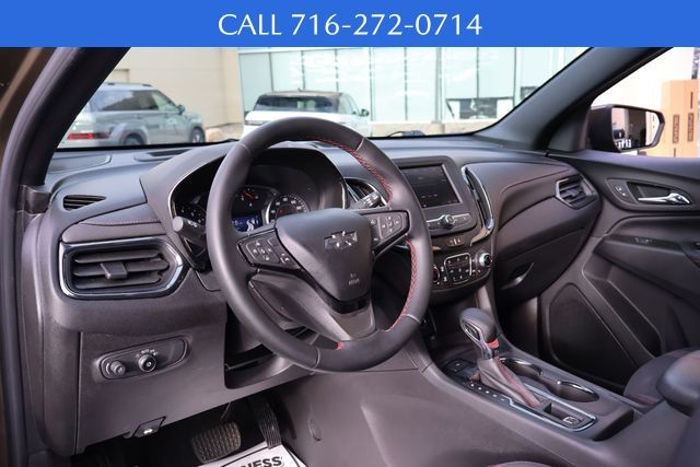 2023 Chevrolet Equinox RS photo 2