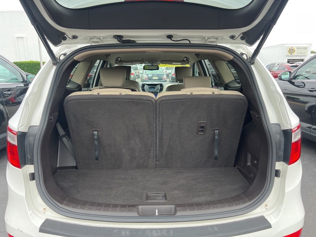 2014 Hyundai Santa Fe Limited photo 23