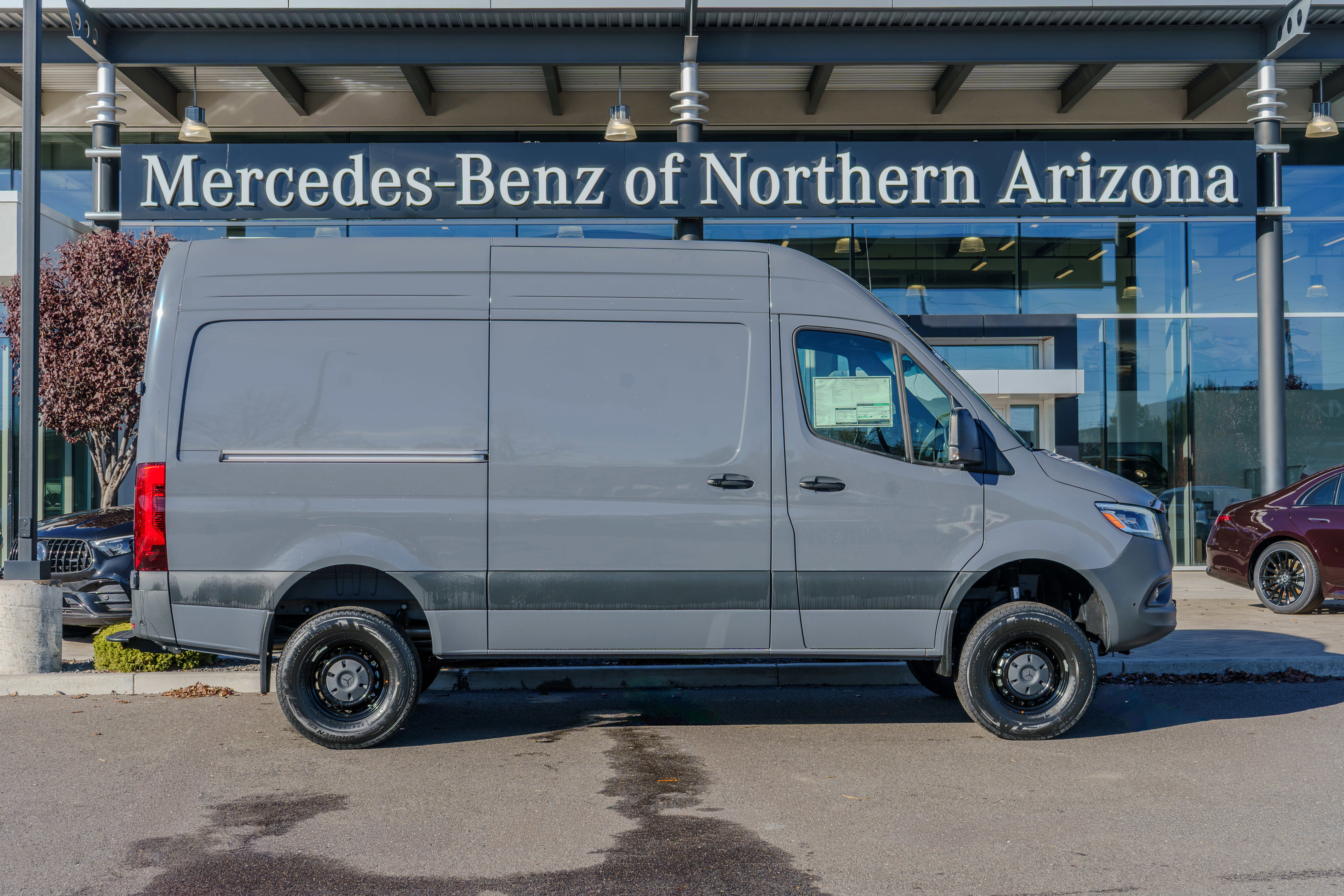 2025 Mercedes-Benz Sprinter Cargo Van Base's photo