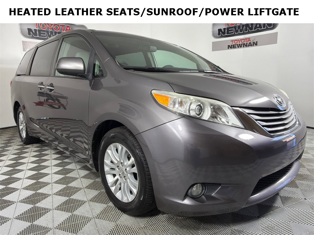 2016 Toyota Sienna XLE