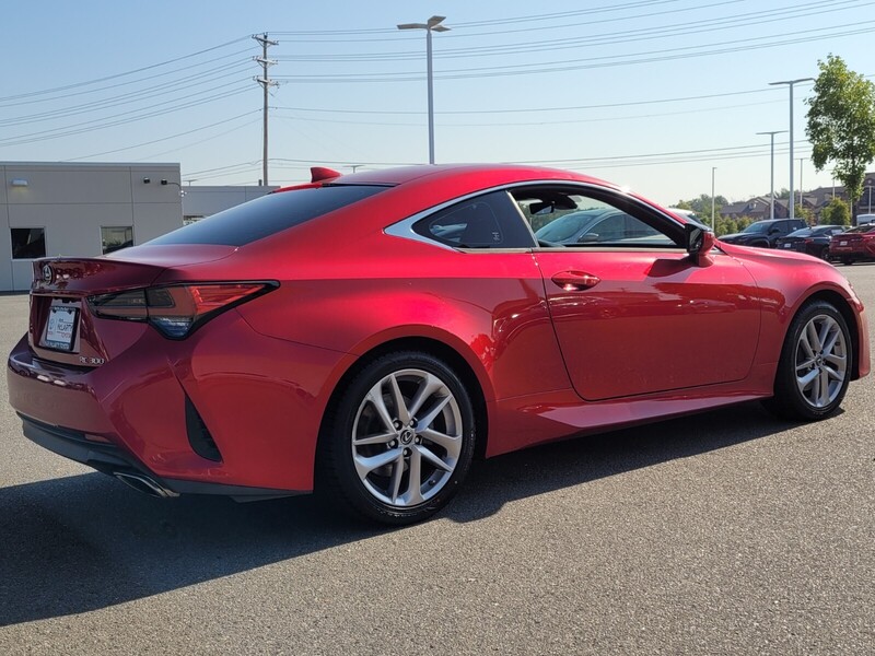 2019 Lexus RC 300 photo 3