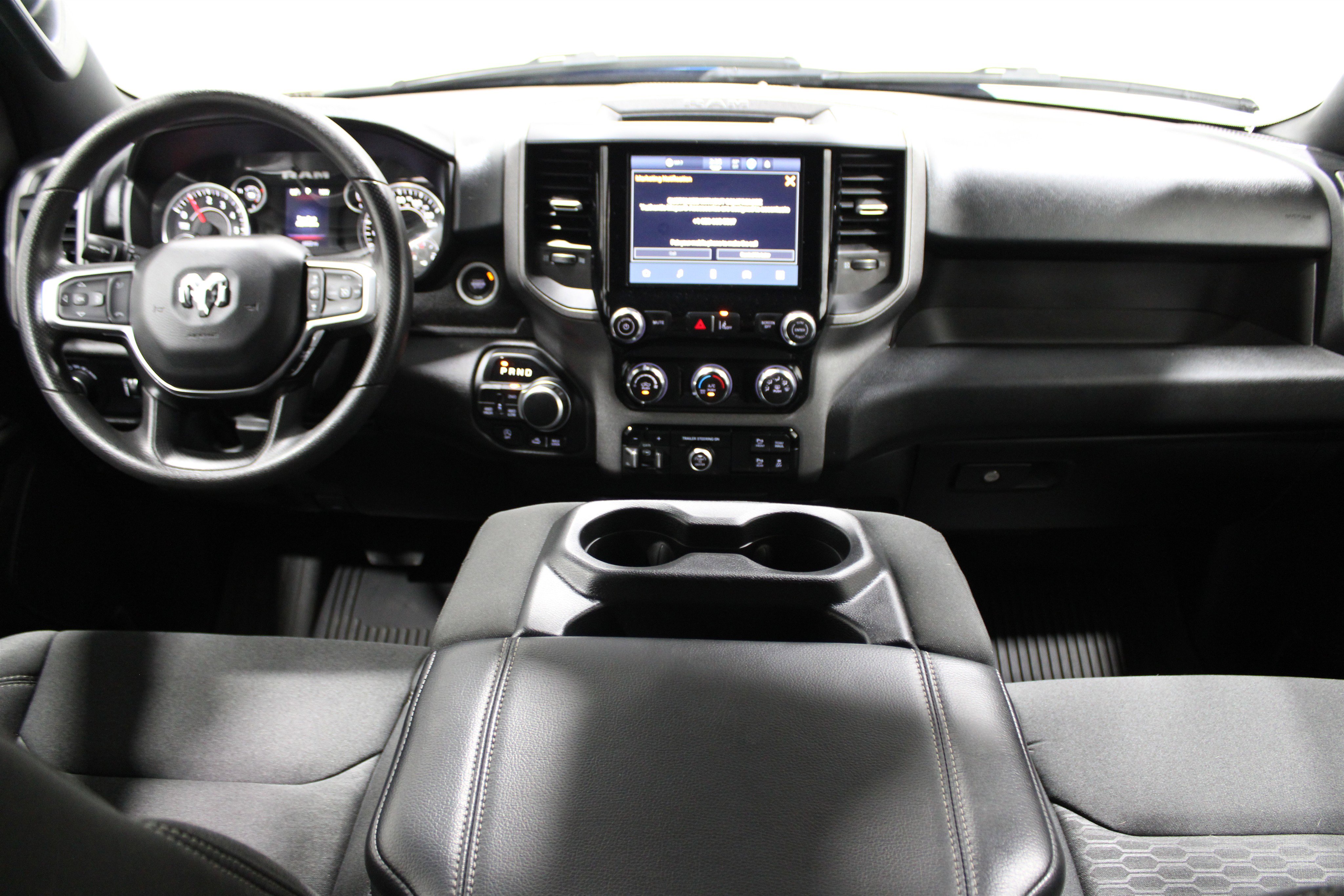 2025 Ram 1500 Tradesman photo 2