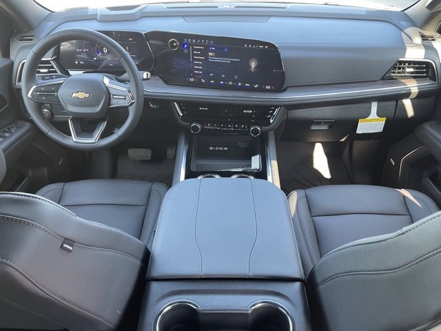 2025 Chevrolet Tahoe LT photo 13