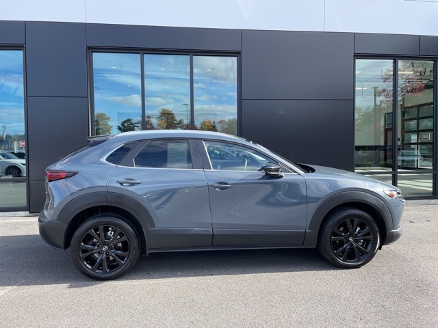 2024 Mazda CX-30 2.5 S Carbon photo 3