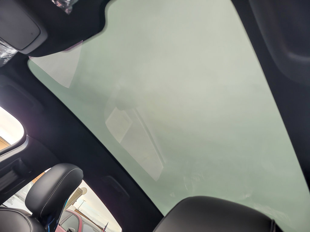 2025 FORD MUSTANG MACH-E - Image 11