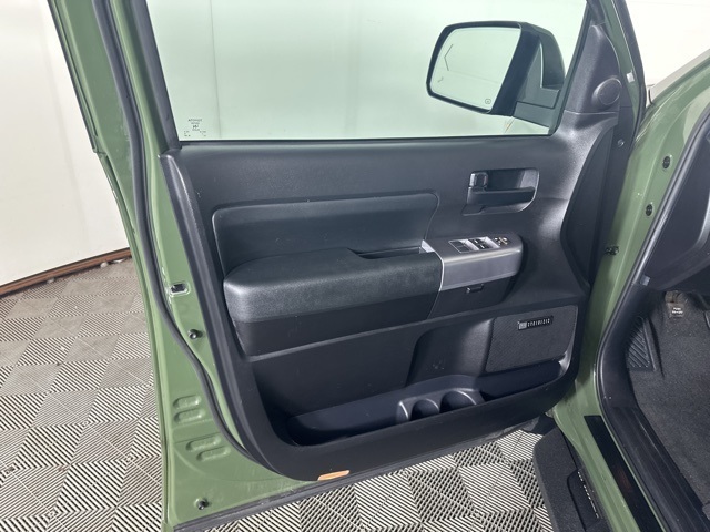 2020 Toyota Sequoia TRD Pro photo 14