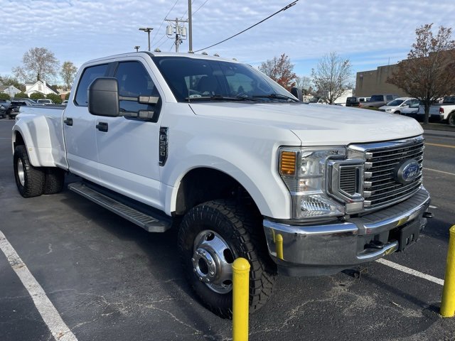 2021 Ford F-350 Super Duty XL's photo
