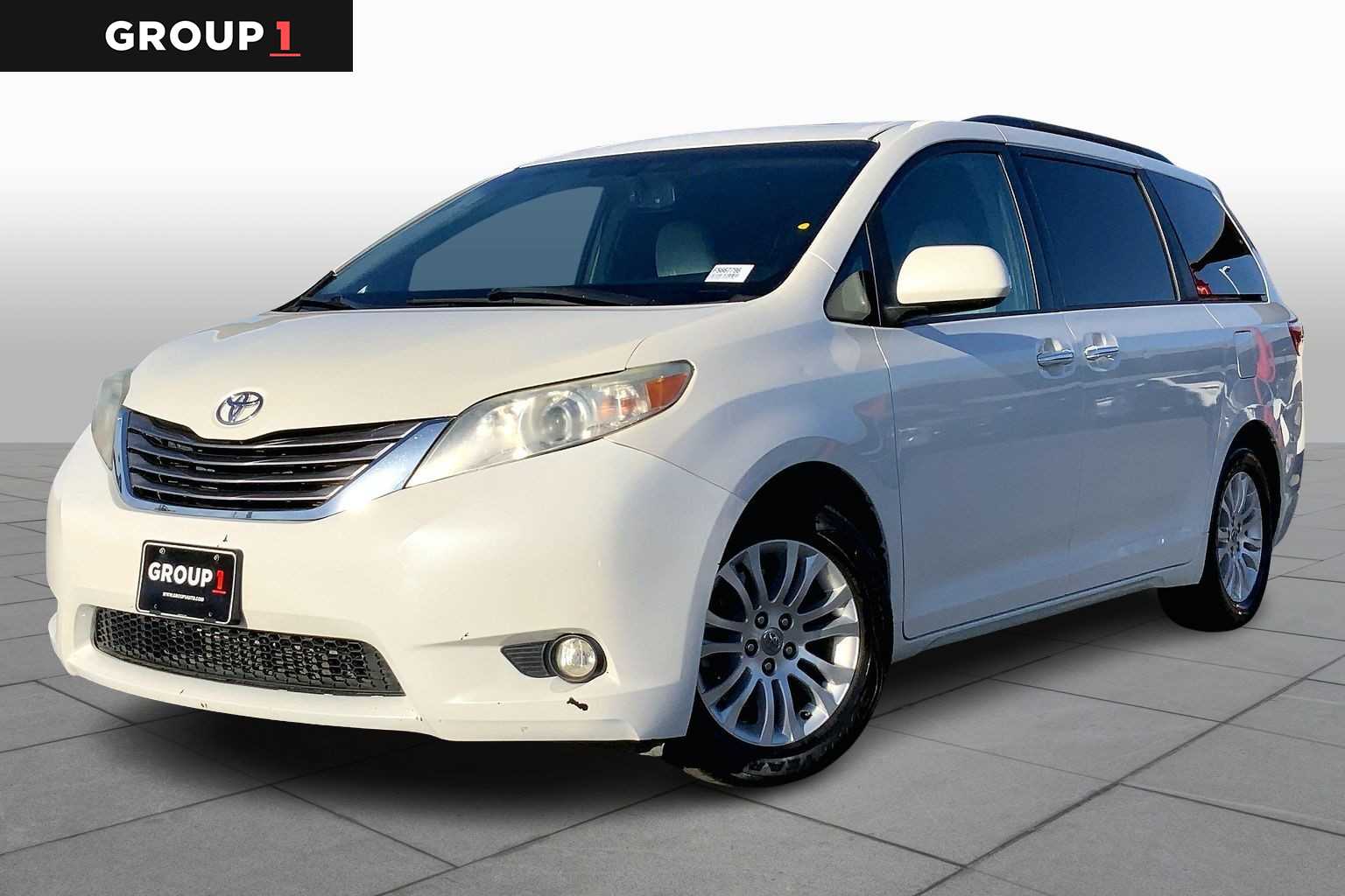 2015 Toyota Sienna XLE Premium
