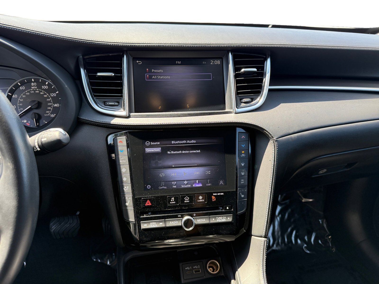 2024 Infiniti QX50 Luxe photo 12