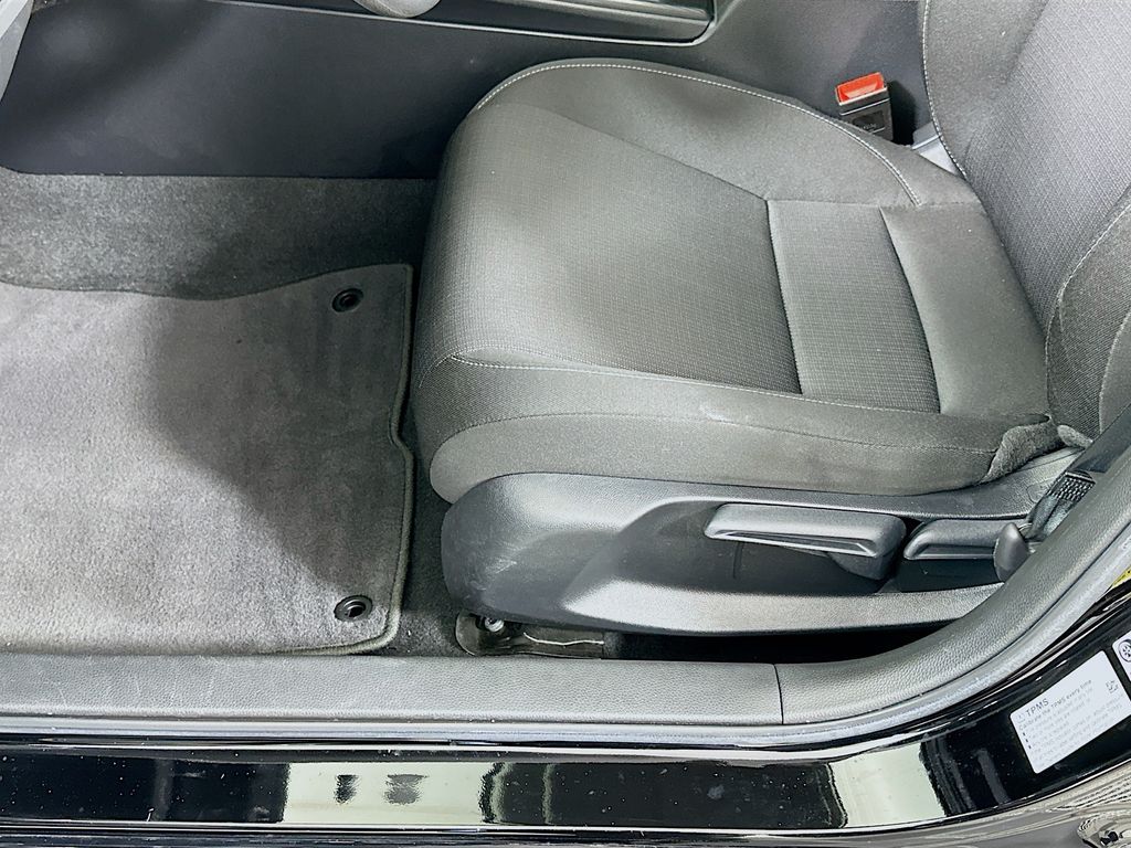 2024 Honda Civic LX photo 18