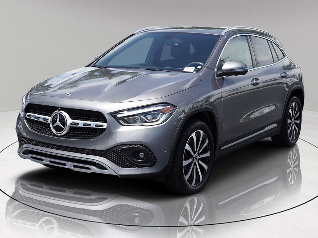 2023 Mercedes Benz GLA 250 photo 3