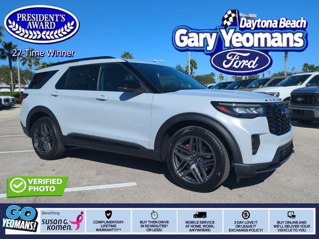 2026 Ford Explorer ST's photo