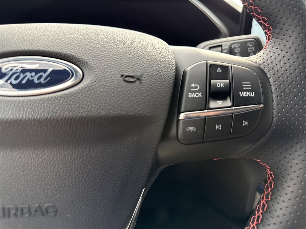 2025 Ford Escape ST-Line photo 20