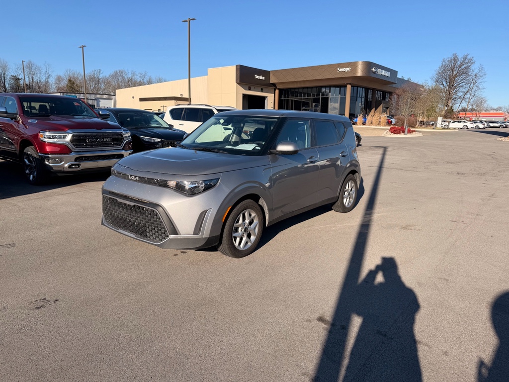 2024 Kia Soul LX