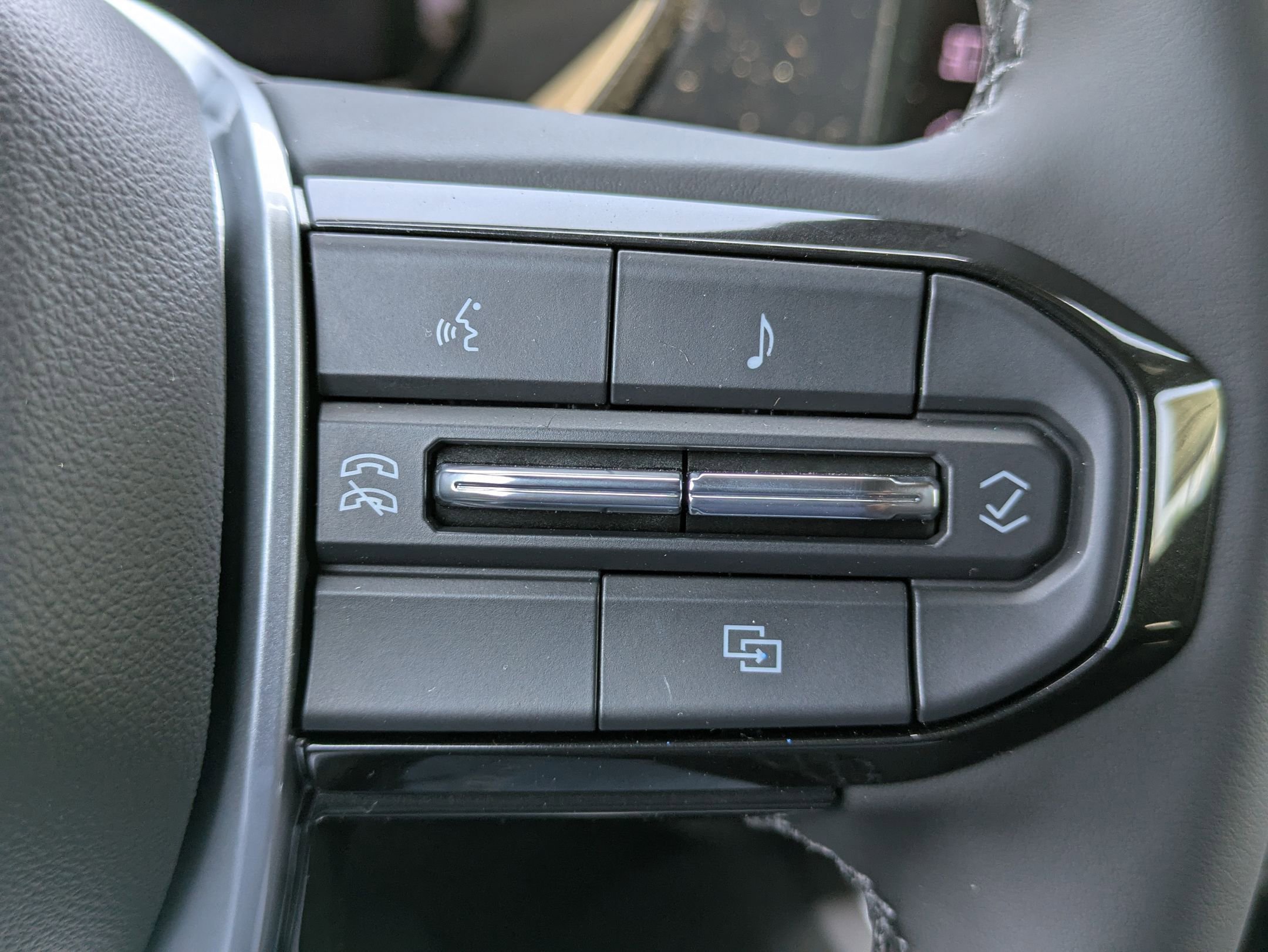 2025 Chevrolet Colorado Work Truck LT photo 22