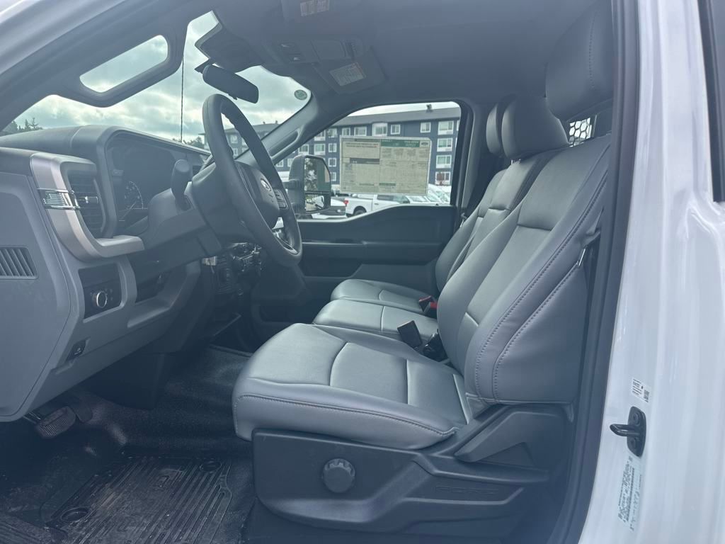2024 Ford F-450 XL photo 6