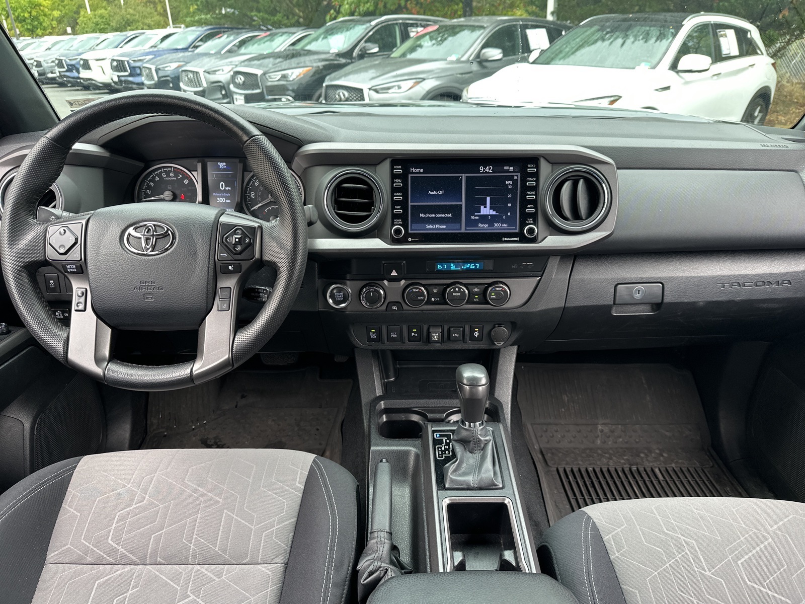 2023 Toyota Tacoma TRD Off-Road photo 3