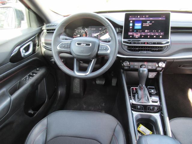 2023 Jeep Compass Trailhawk photo 9