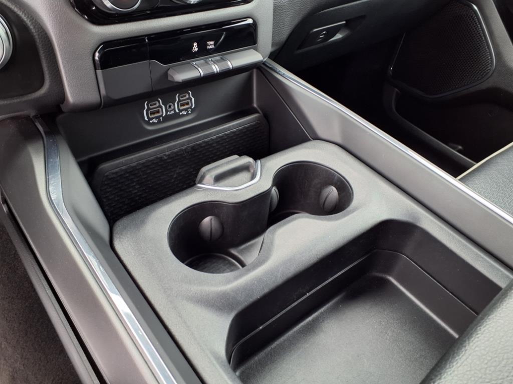 2024 Ram 1500 Laramie photo 11