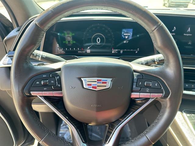 2022 Cadillac Escalade ESV Premium Luxury photo 10