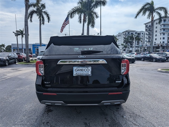 2020 Ford Explorer XLT photo 12