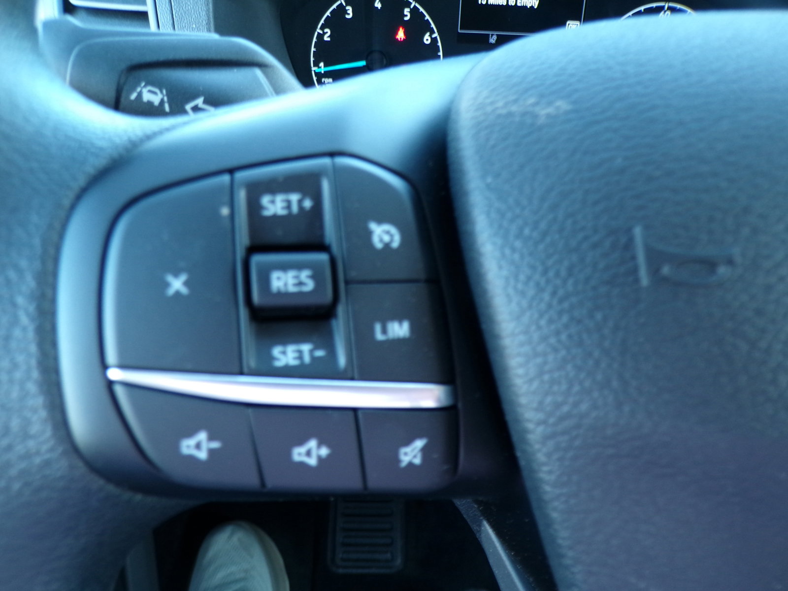 2024 Ford Transit Cargo Van photo 14