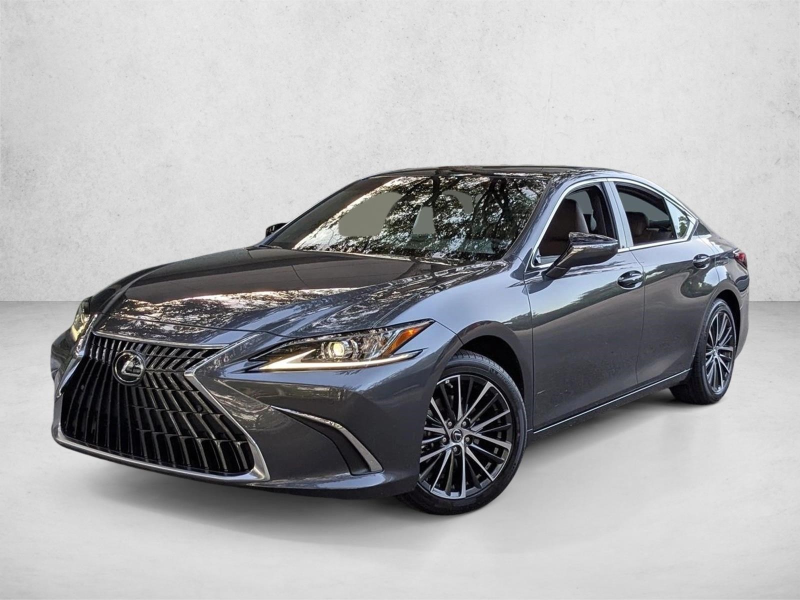 2025 Lexus ES 350's photo