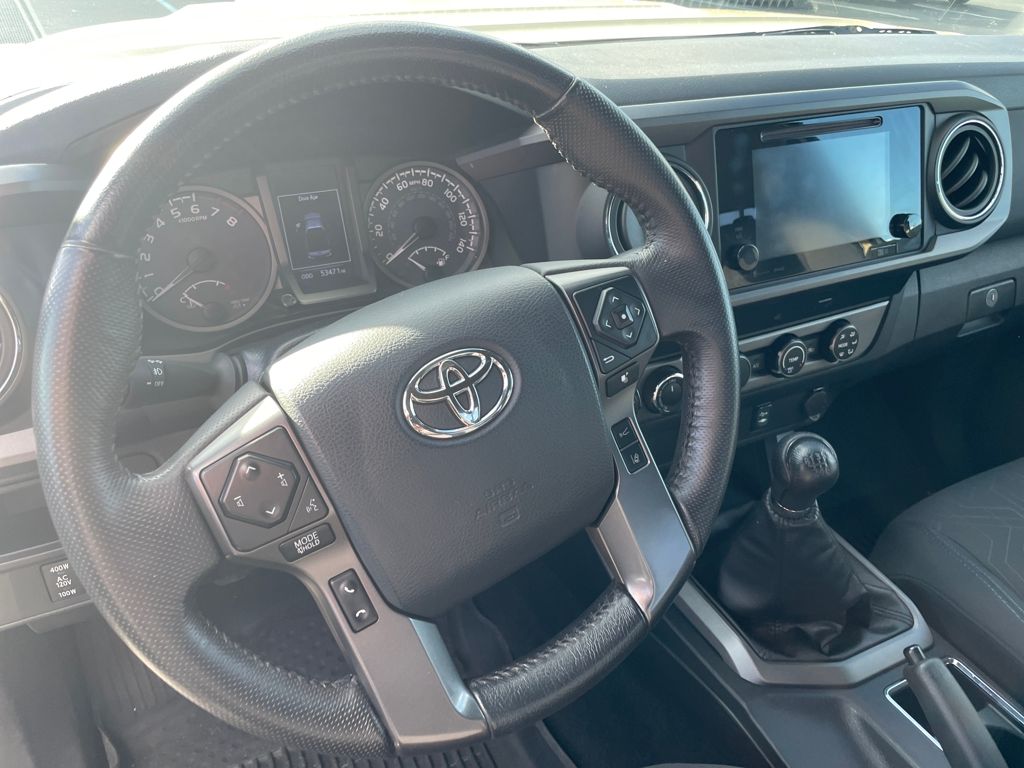 2019 Toyota Tacoma TRD Sport photo 25