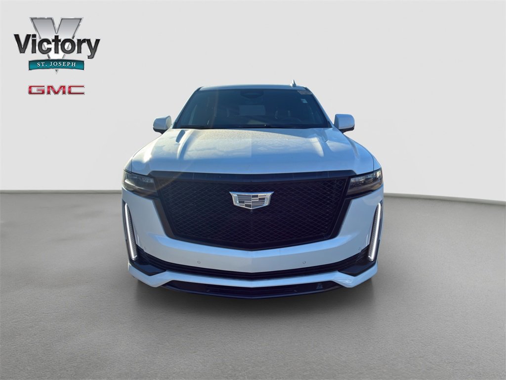 Used 2021 Cadillac Escalade Sport Platinum with VIN 1GYS4GKL5MR395012 for sale in Kansas City