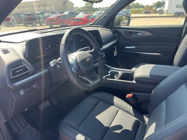 2026 Chevrolet Traverse photo 10