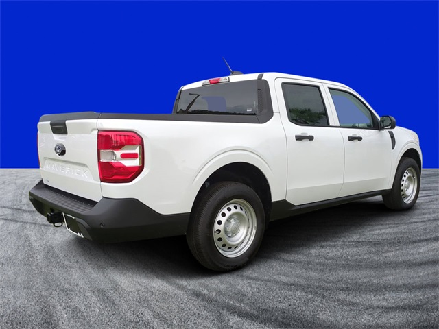 2025 Ford Maverick XL photo 2