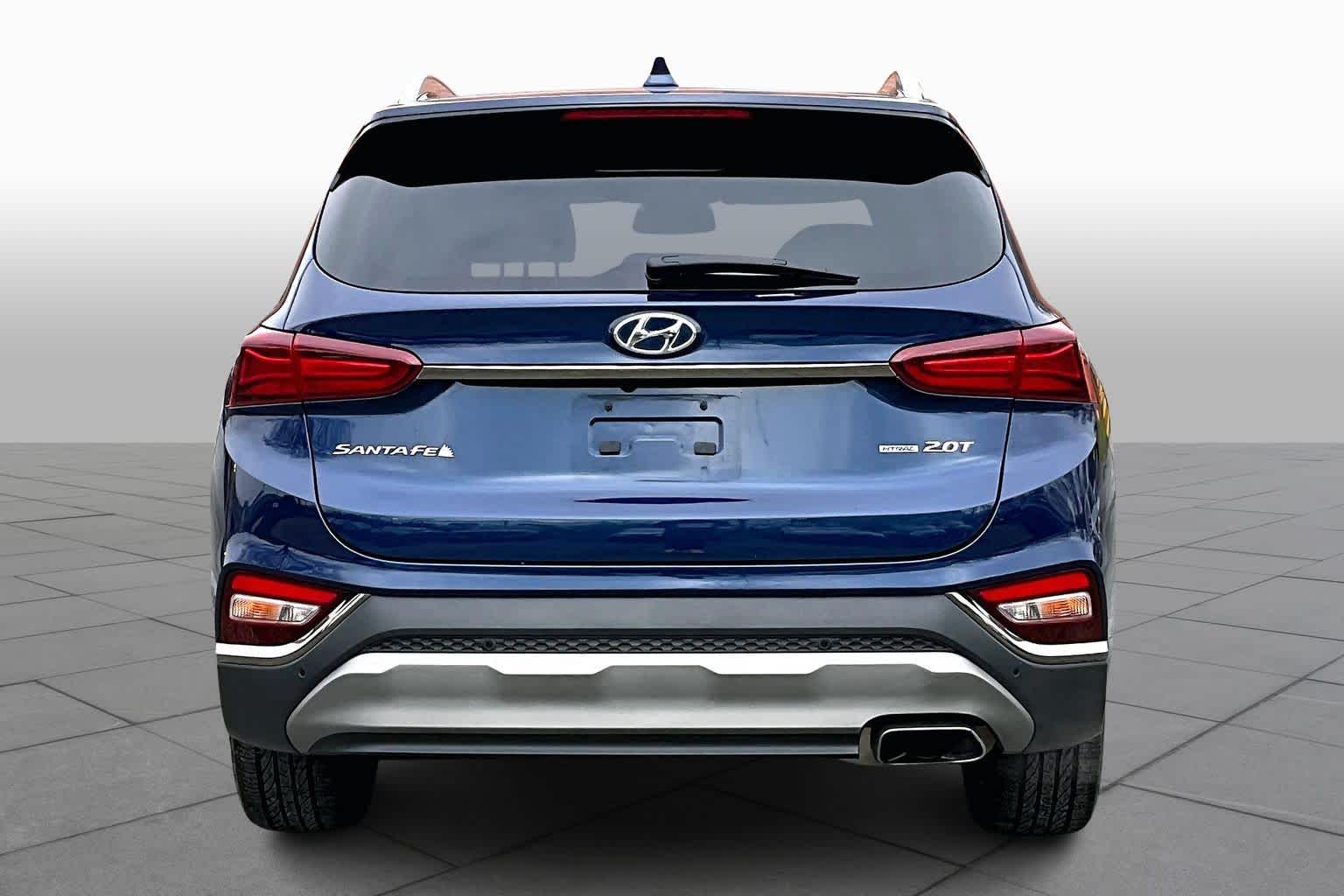 2020 Hyundai Santa Fe Limited photo 4