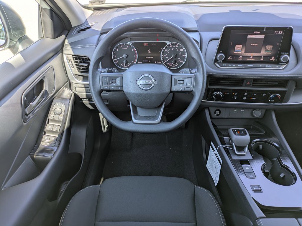 2026 Nissan Rogue S photo 13