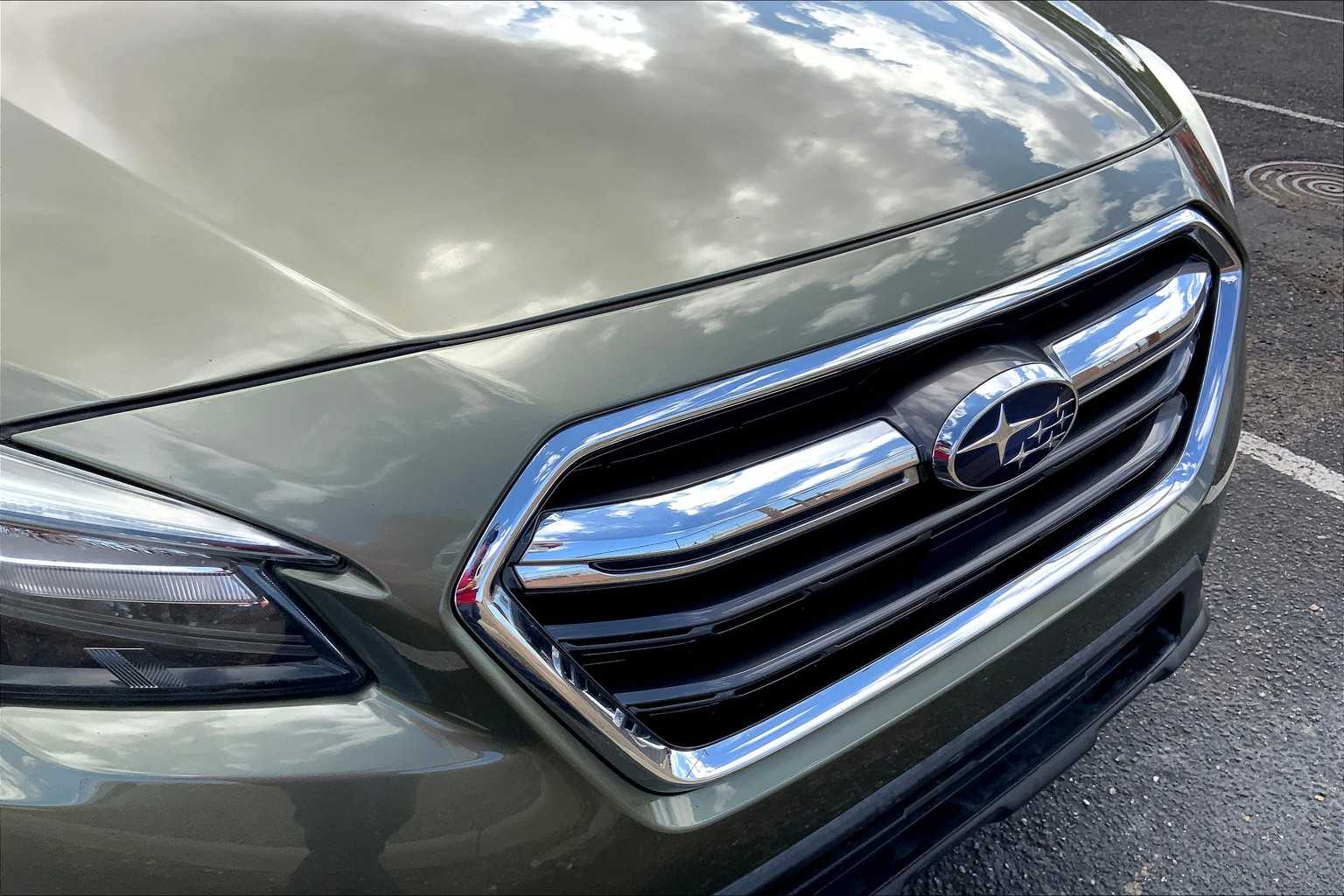 2019 Subaru Outback Limited photo 26