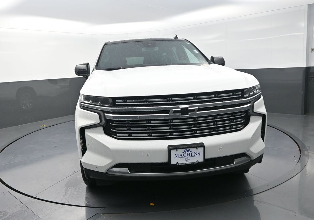 2023 Chevrolet Tahoe Premier photo 2