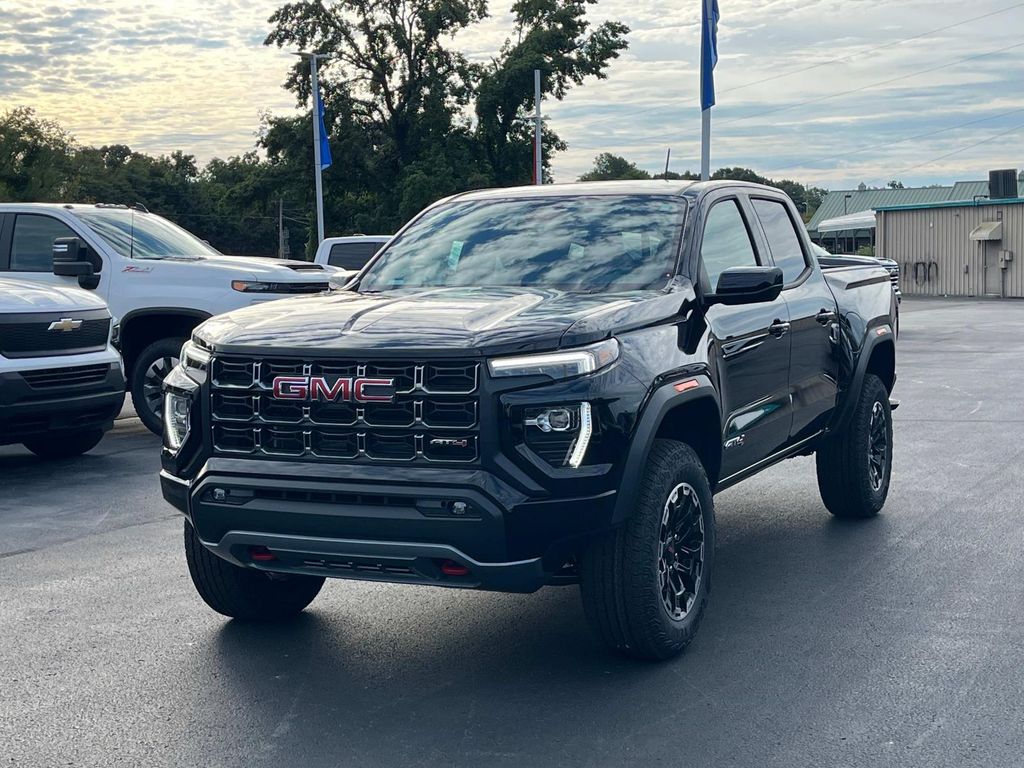 2026 Gmc Canyon AT4 photo 3