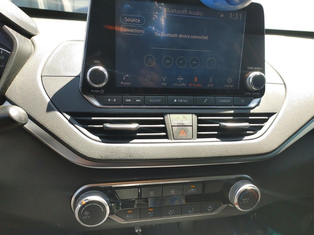 2020 Nissan Altima 2.5 S photo 17