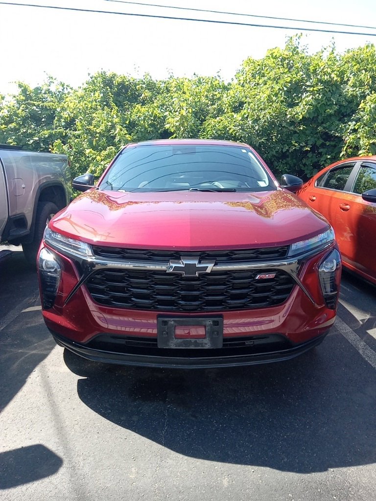 2024 Chevrolet Trax photo 3