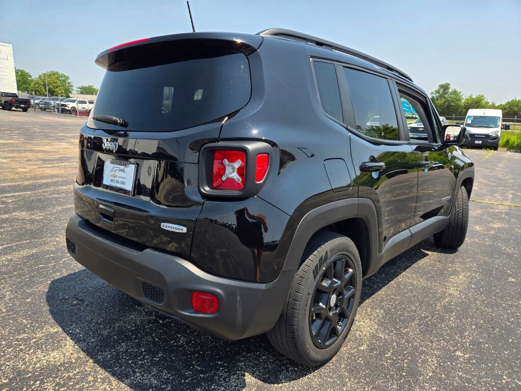 2021 Jeep Renegade Latitude photo 10