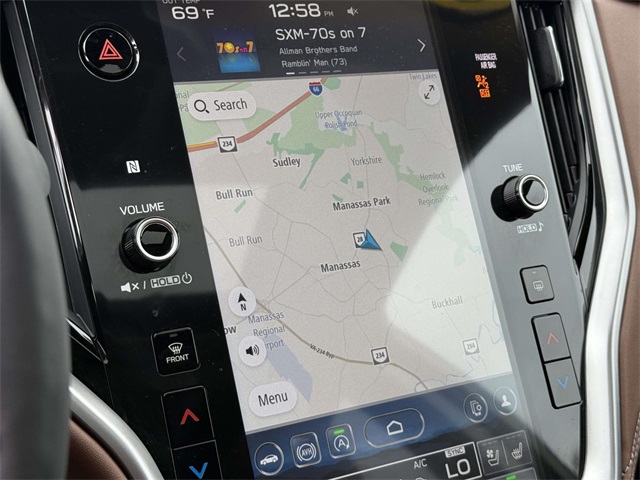 2025 Subaru Outback Touring XT photo 3